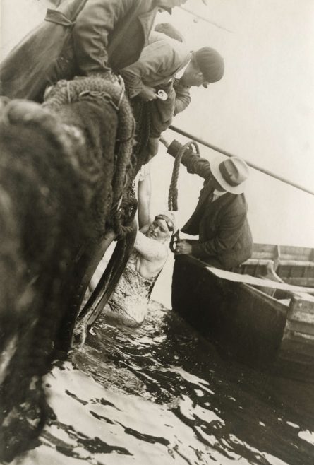Mrs Brouwer gives up her attempt to swim across the channel 1930
